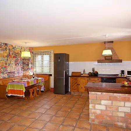 Sleeps 6 Pool Wifi Βίλα *