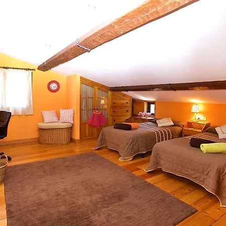 Βίλα Sleeps 6 Pool Wifi *