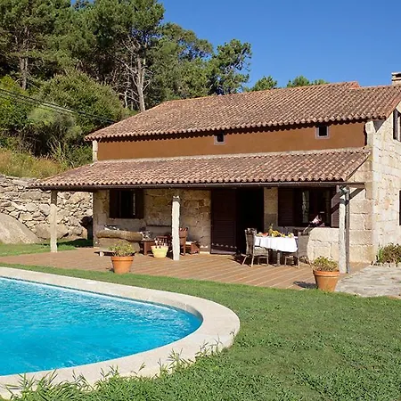 Sleeps 6 Pool Wifi