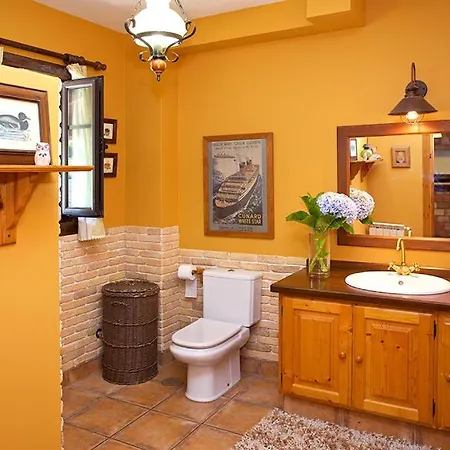 Βίλα Sleeps 6 Pool Wifi As Marinas